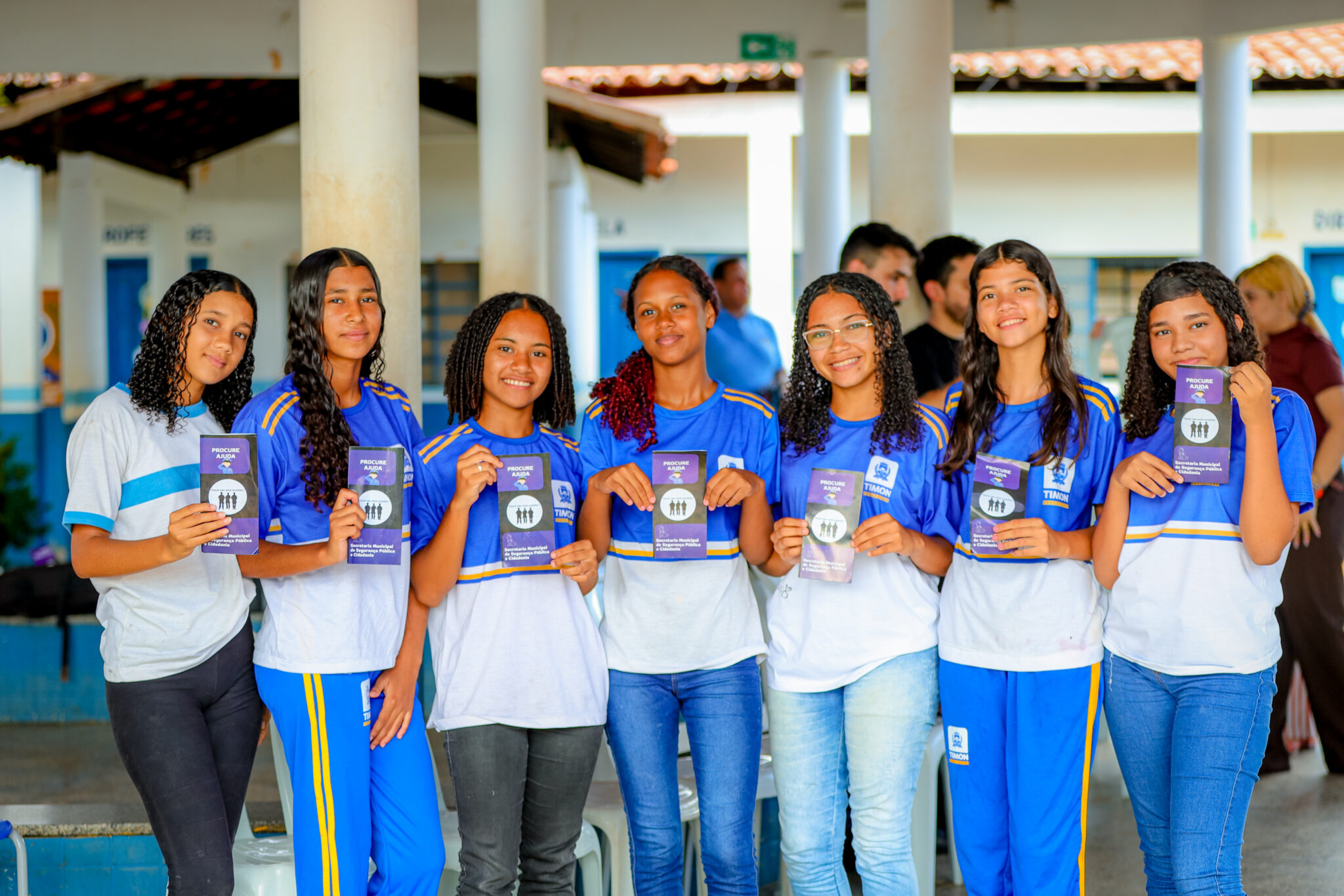 Prefeitura de Timon inicia projeto educativo em escolas da rede municipal com cães policiais