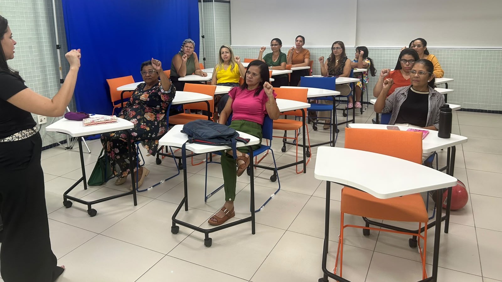 Curso de Libras capacita profissionais para atendimentos nas unidades de saúde