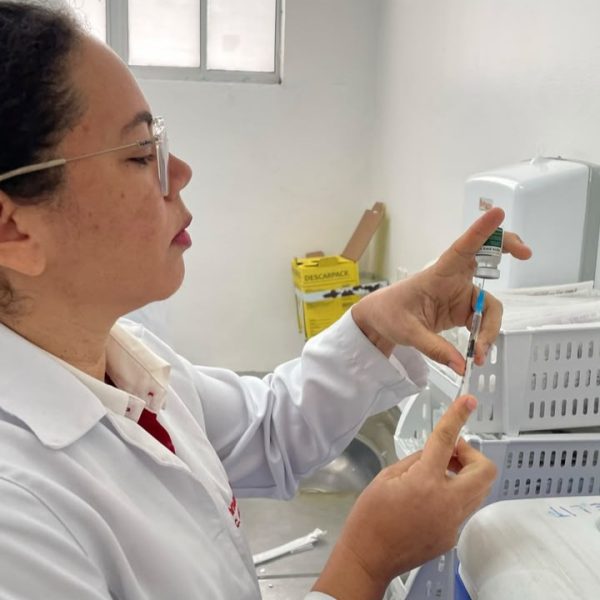 Vacinação de gestantes reduz infecções respiratórias em bebês em Teresina