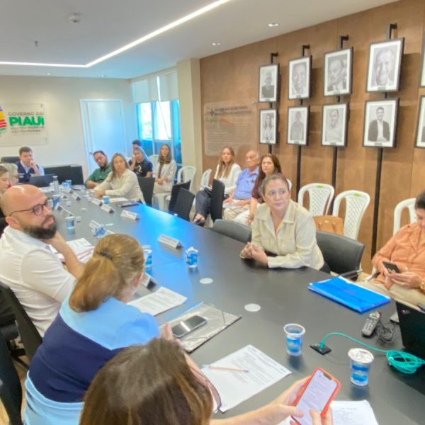 FMS acompanha aprovação de pactuação para atendimento interestadual no HUT