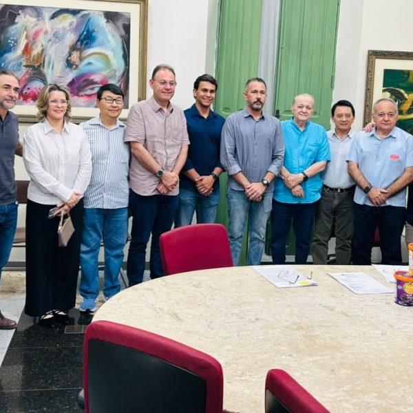 Prefeitura de Teresina assina cessão de lotes para quatro empresas e garante investimento de R$ 40 milhões