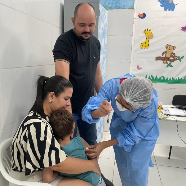 Dia D da multivacinação acontece em 21 postos neste sábado (22)