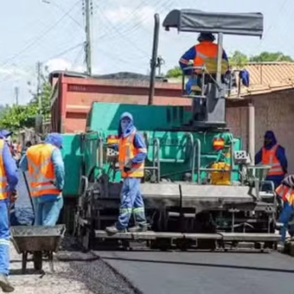 Prefeitura de Teresina divulga programação de tapa-buracos e asfaltamento para esta segunda-feira