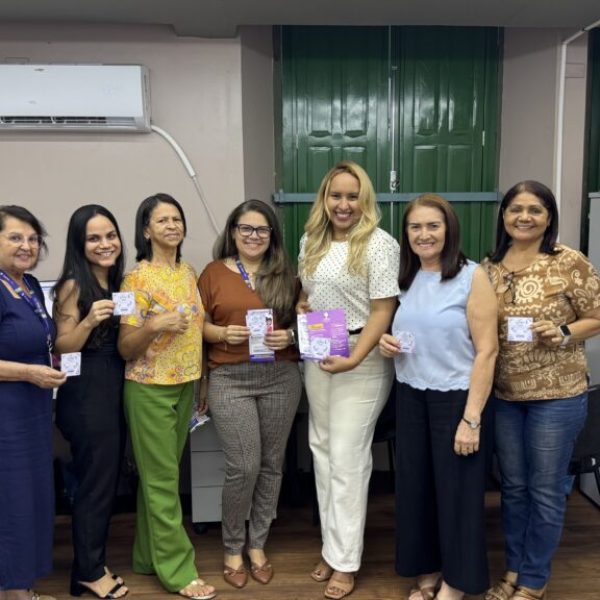 SEMF promove ação de conscientização pelo fim da violência contra a mulher no Agosto Lilás